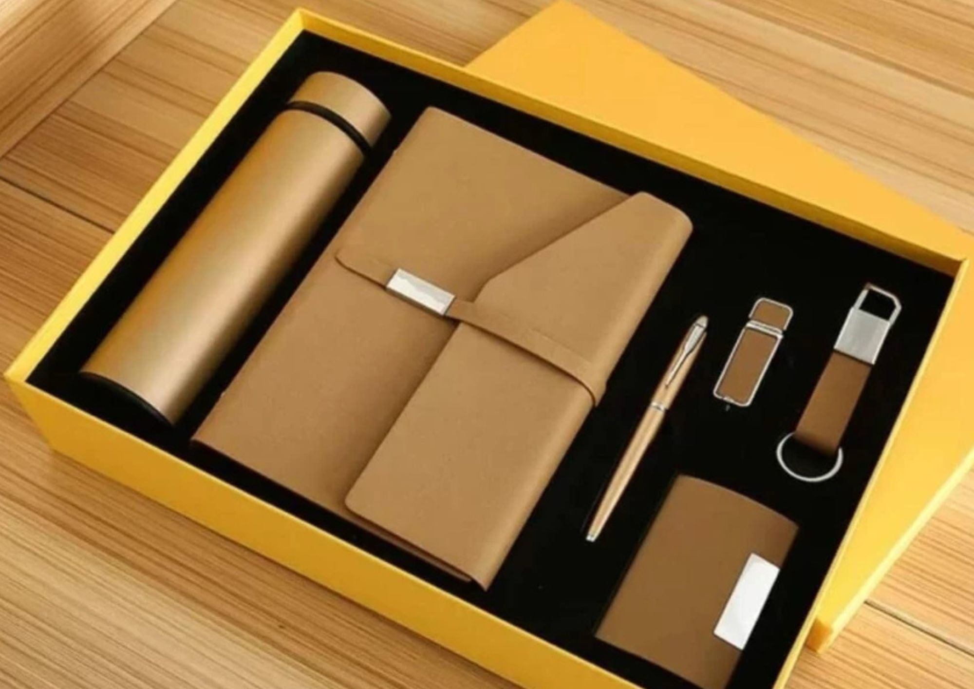 Giftset Printing In Malad West Mumbai